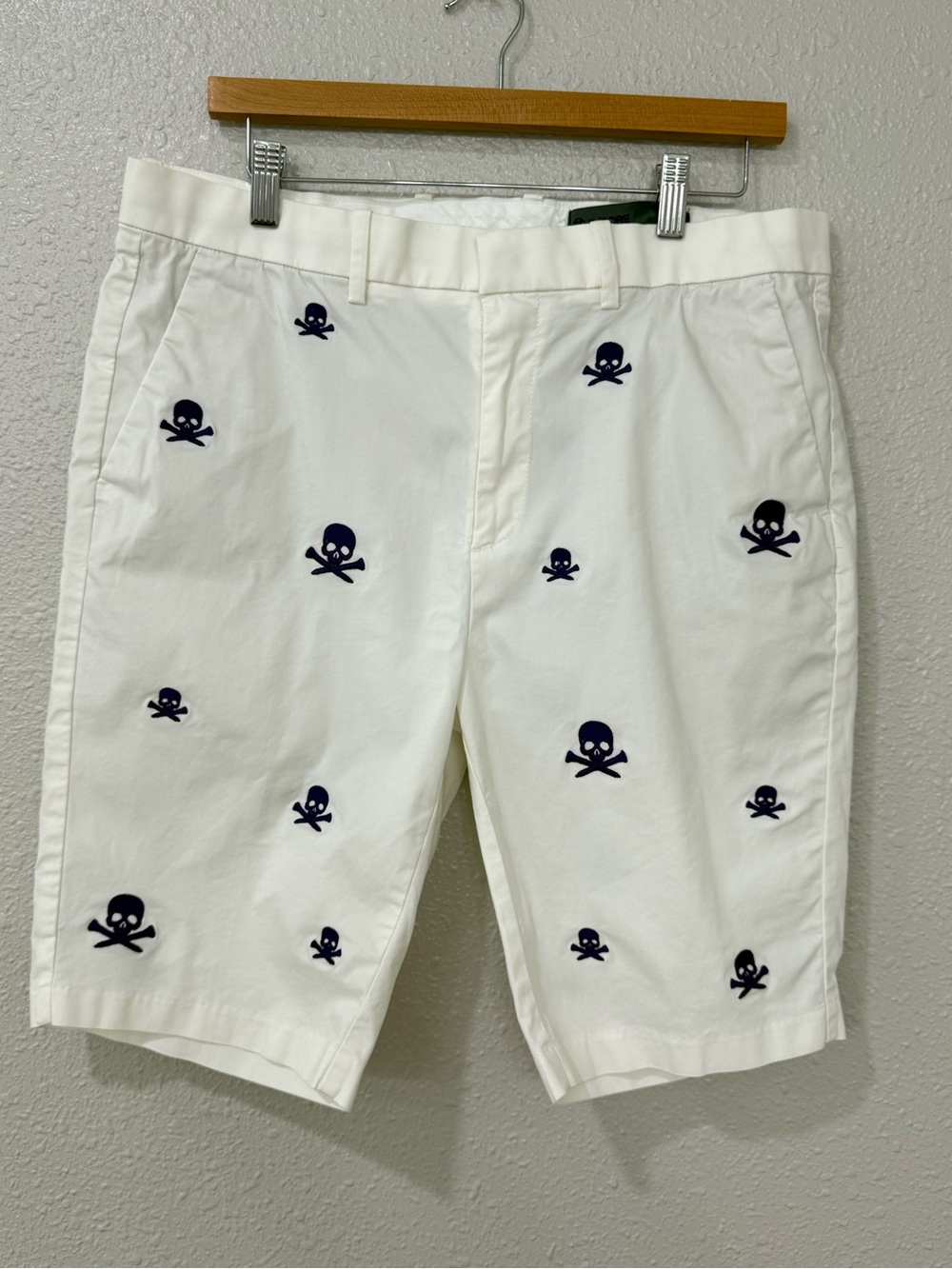 G/Fore G4 Skull & Tee's Golf Shorts Size 34